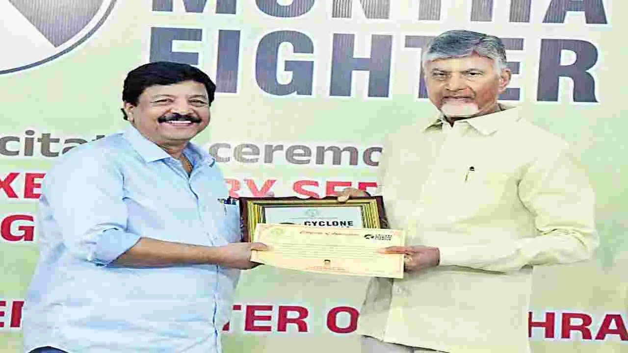 శెహబాస్‌..తుఫాన్‌ హీరోస్‌!