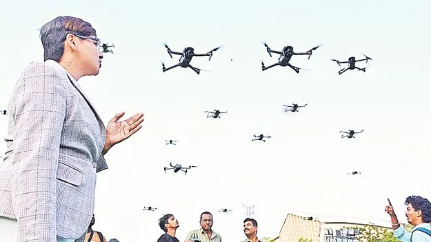 Tight Security and Technology: నిఘా నీడలో జూబ్లీహిల్స్‌