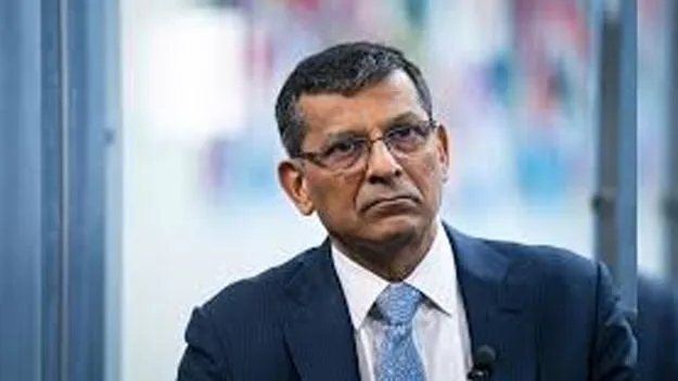 Raghuram Rajan Urges: అమెరికాతో వాణిజ్య చర్చల్లో జర జాగ్రత్త