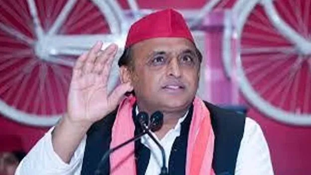 Akhilesh Yadav: దీపాలు, కొవ్వొత్తులపై ఖర్చు ఎందుకు?