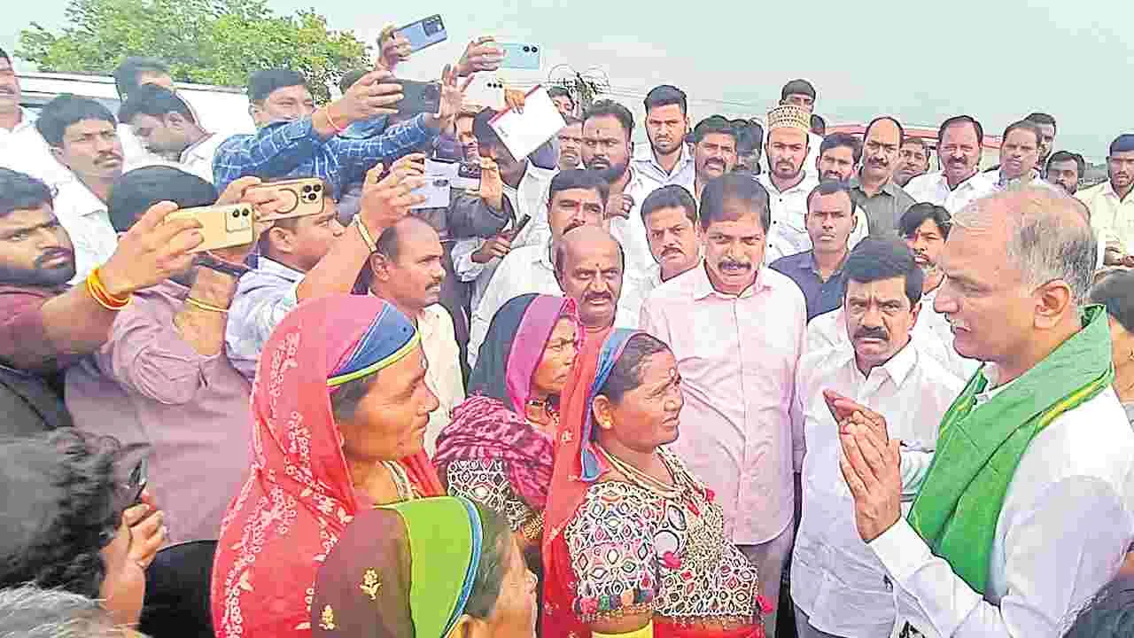 Former minister Harish Rao: వరద బాధితులకు సాయమేదీ?