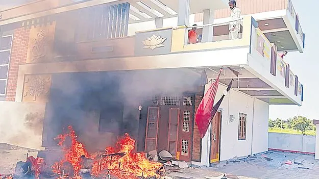 Balaji Naik From Nalgonda District: అధిక వడ్డీ ఎర.. కోట్లలో అప్పులు!