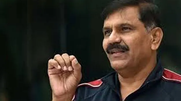CBI Director Nageswara Rao: రాజ్యాంగం పవిత్ర గ్రంథమేమి కాదు