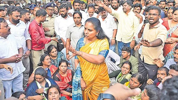Kavitha: బీఆర్‌ఎస్‌ ప్రభుత్వ హయాంలో విద్యార్థులకు అన్యాయం నిజమే