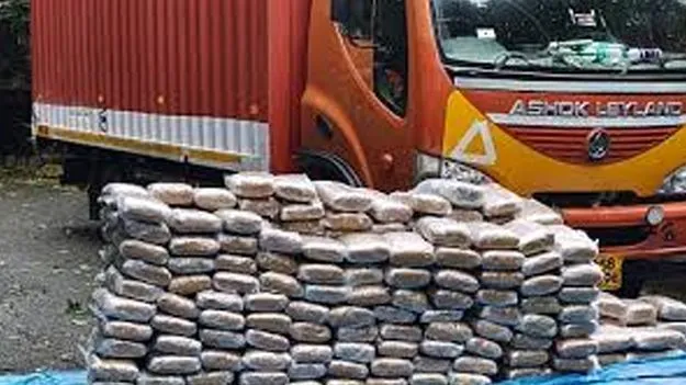 Ganja Seized: ఆంధ్రా నుంచి చెన్నైకి లారీలో