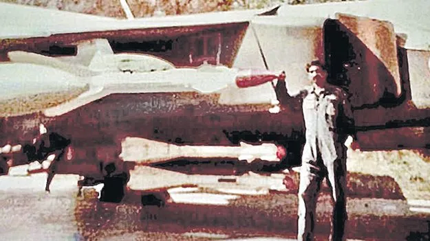 Minister Uttam Remembers His Bond: మిగ్‌తో అనుబంధం 