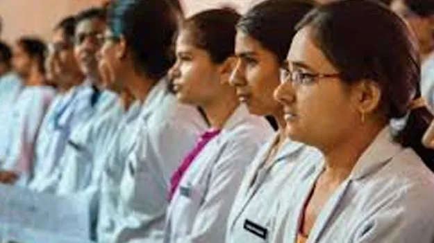 Medical Education: సరిహద్దు జిల్లాల విద్యార్థులకు స్థానికత చిక్కు!