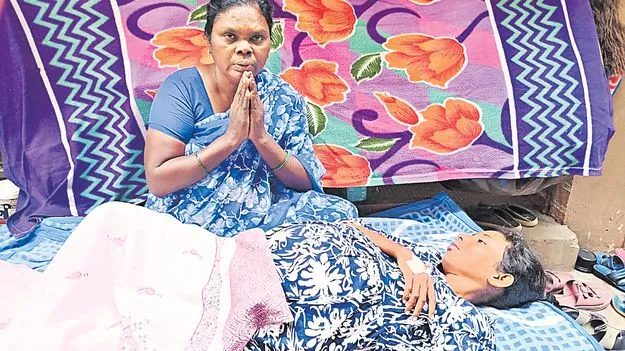 Mother Appeals for Help to Save Daughter: నా కూతురి ప్రాణాలు కాపాడండి