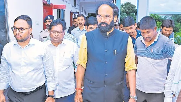 Minister Uttam Kumar Reddy: కాంగ్రెస్‌ హయాంలో 80 వేల ఉద్యోగాలు