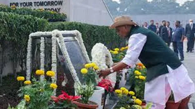 Rajnath Singh: రెడ్‌ కారిడార్లు.. వృద్ధి కారిడార్లుగా