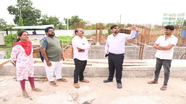 మెడికల్‌ కాలేజీ నిర్మాణ పనుల్లో వేగం పెంచాలి 