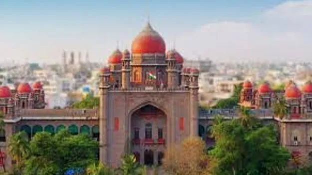 Telangana High Court: ఇలా మొదలైన నామినేషన్లు అలా బ్రేకేసిన హైకోర్టు!