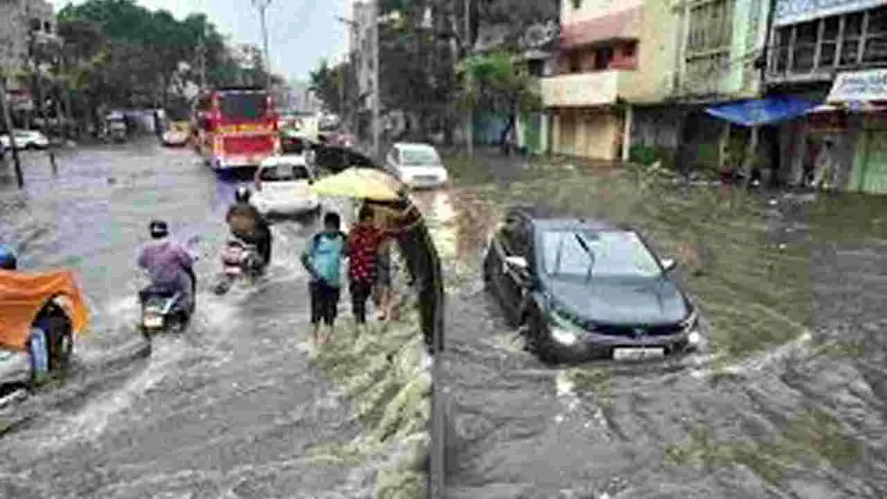 Heavy Rain Hits Hyderabad: హైదరాబాద్‌ శివార్లలో భారీ వర్షం