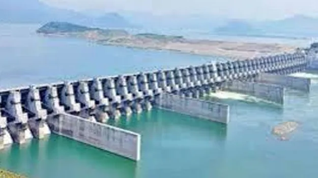 Polavaram Project: పోలవరం బనకచర్ల’ను పరిశీలించొద్దు