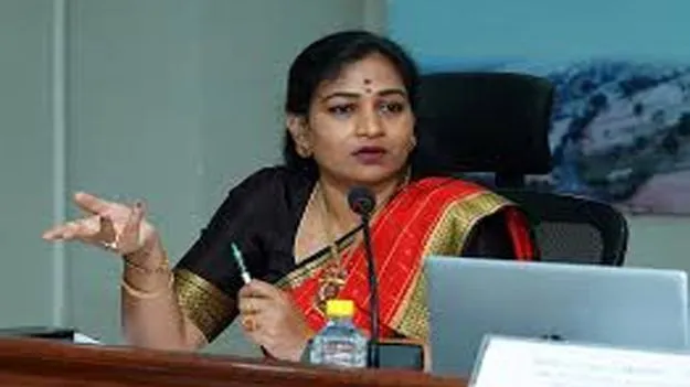 Home Minister Anitha: అమరావతి రైతుల త్యాగ ఫలాలను అనుభవిస్తున్నాం అనిత