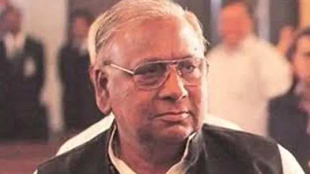  V Hanumantha Rao: హైడ్రాకు ఇంకా ఎక్కువ పవర్స్‌ ఇవ్వాలి