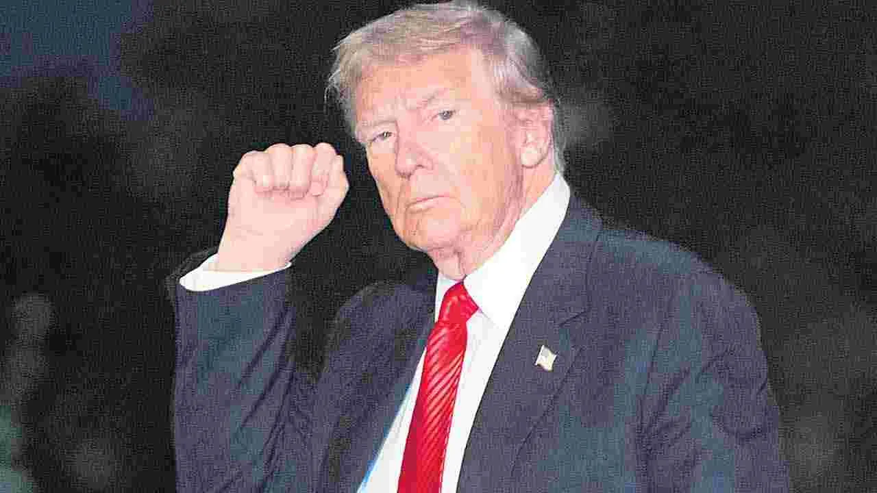 US President Donald Trump: పాక్‌ అణు పరీక్షలు చేస్తోంది