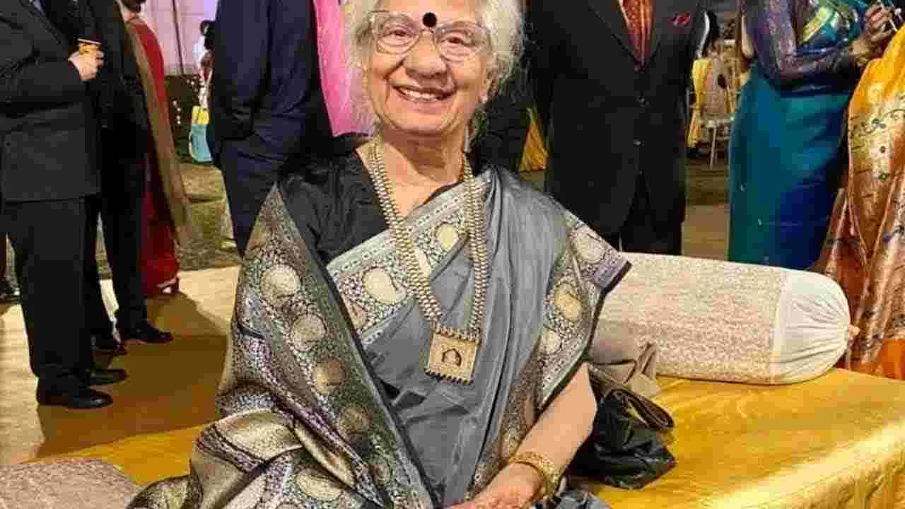 Inspiring at 80 Usha Ray: ఎనభైలో ఎమ్‌బిఎ