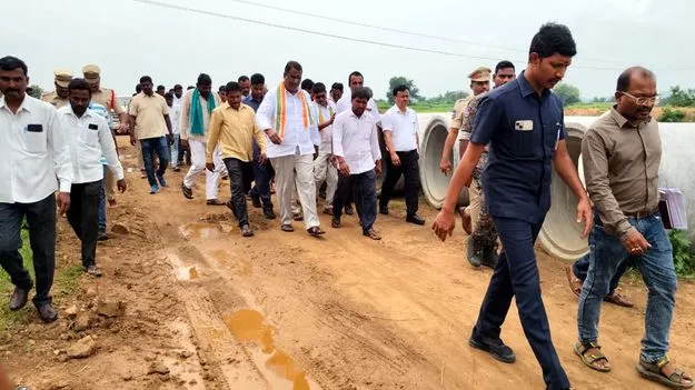 గిరిజన తండాల అభివృద్ధే లక్ష్యం