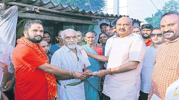 వైద్య కళాశాలలపై వైసీపీ దుష్ప్రచారం