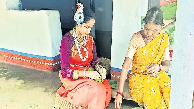 ఐటీడీఏ పీవో శ్రీపూజ విస్తృత పర్యటన