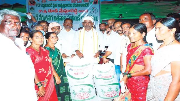 మీ చర్మంతో చెప్పులు కుట్టించినా తప్పులేదు