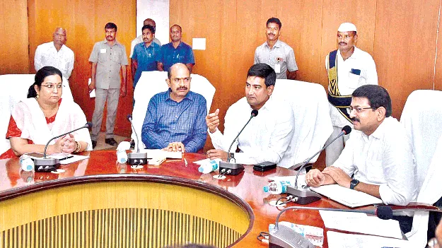 It should remain a sweet feeling. మధురానుభూతిగా నిలిచిపోవాలి 