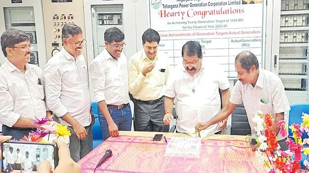 Hydroelectric Power Hits New Record: సాధారణం 740 మి.మీ.నైరుతిలోనే 988