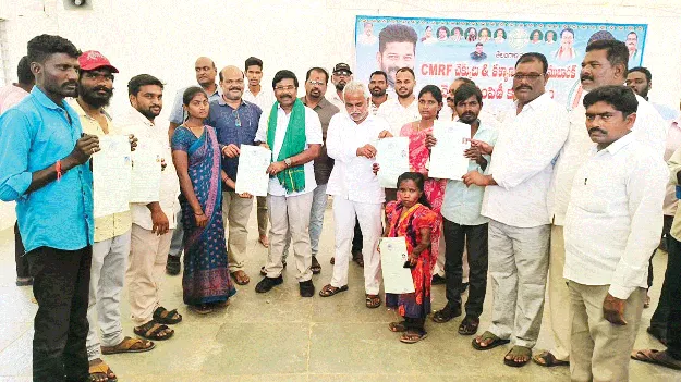 ఇందిరమ్మ ఇళ్ల పనులు త్వరగా చేపట్టాలి