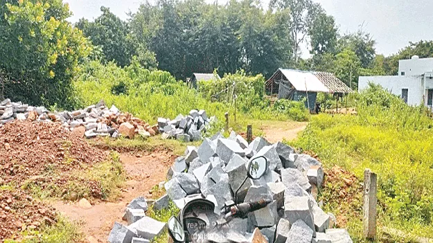 ఒక్కోటి రూ.4 లక్షలు