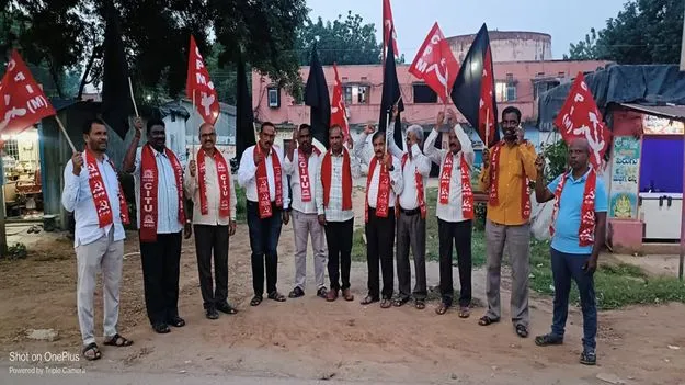 రిజర్వేషన్లపై బీజేపీ ద్వంద వైఖరి