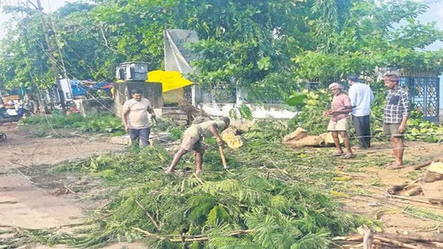 అంధకారంలోనే ఎలమంచిలి