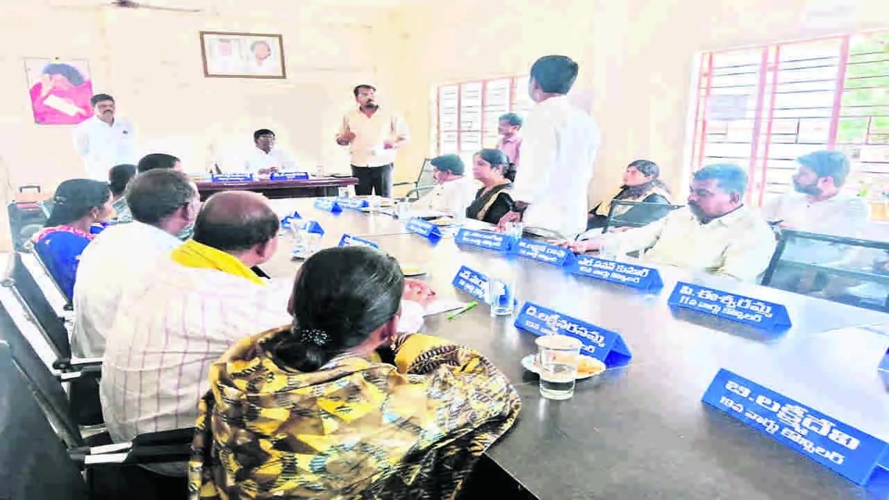 COUNCIL: సకాలంలో ఏర్పాట్లు పూర్తి చేయండి