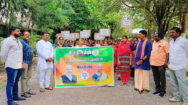 కష్టపడితే ఉన్నత శిఖరాలను అధిరోహించొచ్చు 