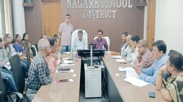 తుఫాను నష్టం వివరాలు సేకరించాలి