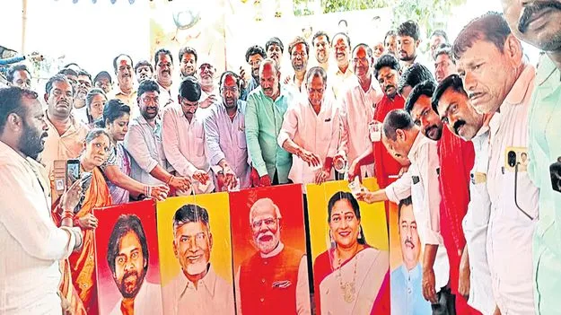 స్టీల్‌ప్లాంట్‌తో వేలాది మందికి ఉపాధి