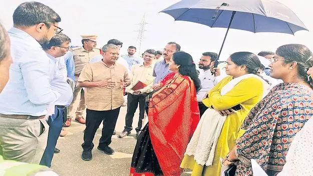 విశాఖ-రాయపూర్‌ హైవే త్వరగా పూర్తిచేయాలి