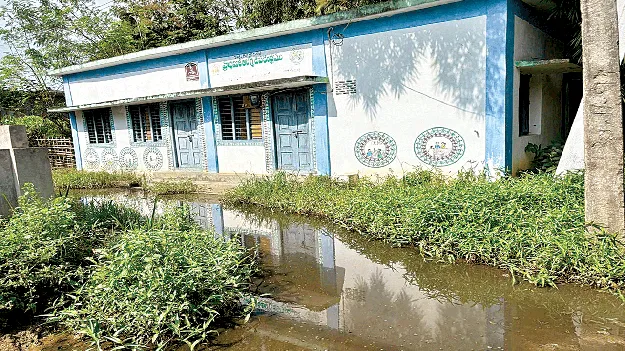  రైతు సేవా కేంద్రంలో వైద్య సేవలు