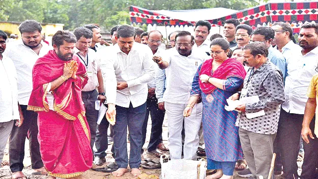 అత్యున్నత విద్యాబోధనే ప్రభుత్వ లక్ష్యం