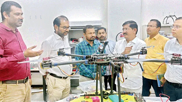 ట్రిపుల్‌ ఐటీ అభివృద్ధికి కృషి 