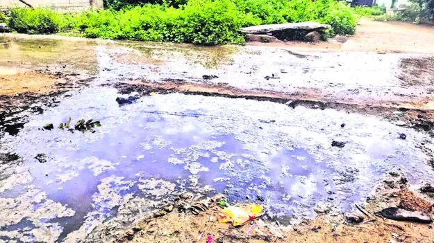 WATER: పైపులైనకు మరమ్మతులు చేయండి