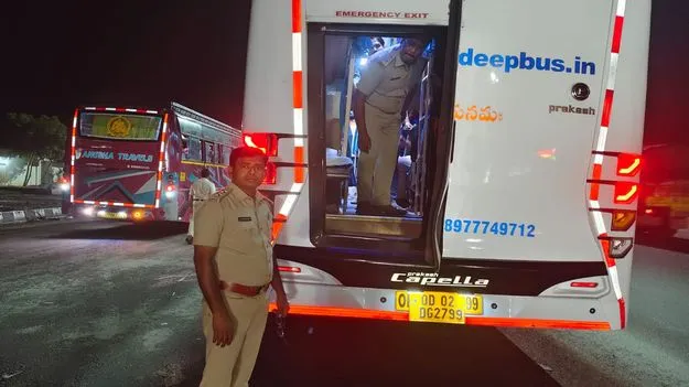 ప్రైవేటు బస్సులపై నిఘా