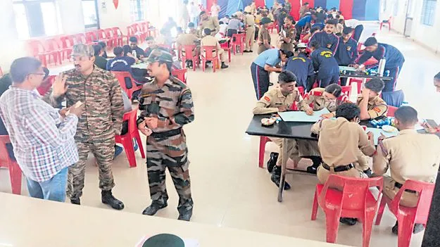 దేశ నిర్మాణంపై ఎన్‌సీసీ క్యాడెట్లలో బాధ్యత