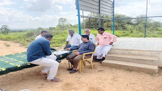 భూ సమస్యల పరిష్కారం కోసమే..