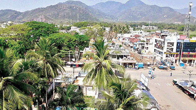 పల్లెపోరుకు సన్నాహాలు 