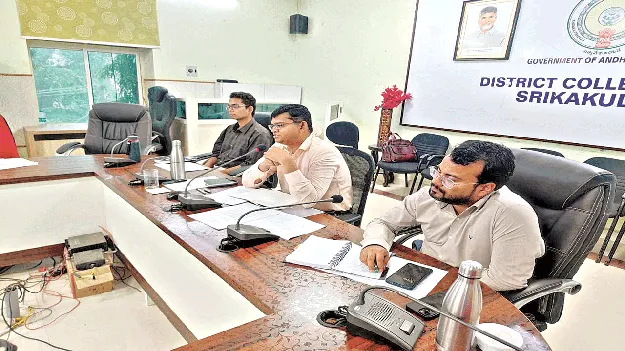 సూపర్‌ జీఎస్టీపై ప్రజలకు వివరించండి