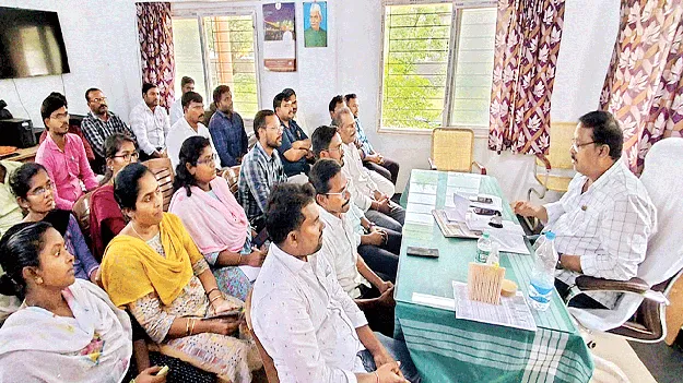 పేదరిక నిర్మూలనే లక్ష్యంగా పీ-4 సర్వే 