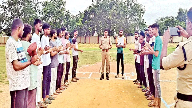 మానసిక ఉల్లాసానికి క్రీడలు అవసరం