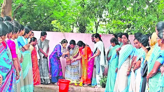 PD: మౌలిక వసతులు మెరుగ్గా ఉండాలి