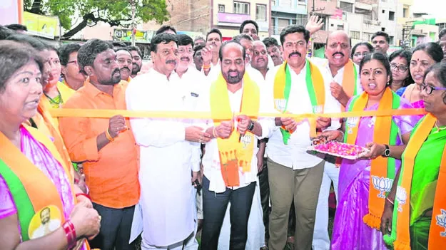 MINISTER:  ప్రపంచ వేదికపై దేశగౌరవాన్ని నిలిపిన మోదీ